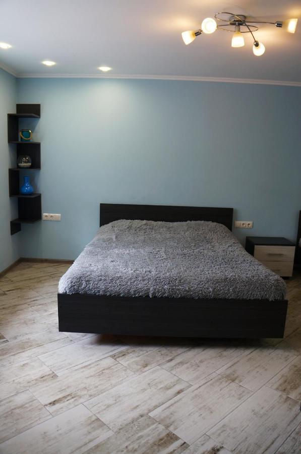 Franko93 Hotel Beregszász Kültér fotó